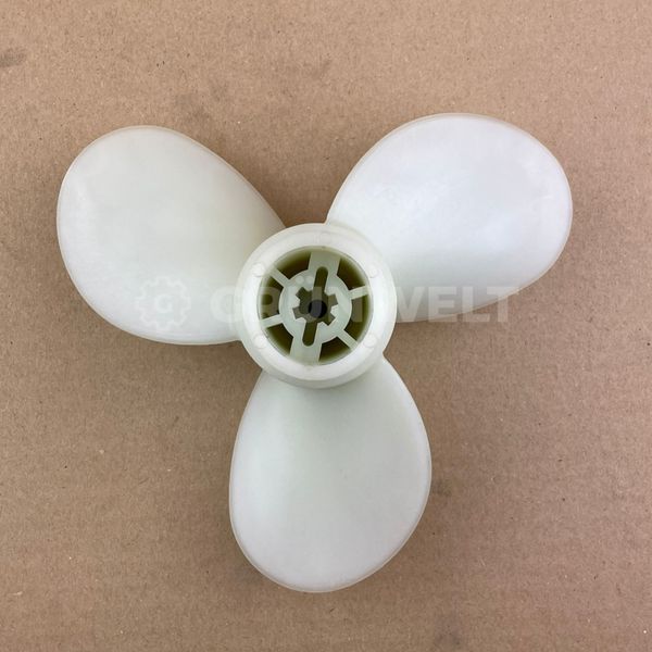 Propeller 3-blade plastic for outboard motor  Propeller 3-Blatt-Kunststoff / Propeller 3-blade plastic Photo