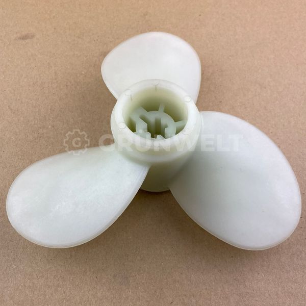 Propeller 3-blade plastic for outboard motor  Propeller 3-Blatt-Kunststoff / Propeller 3-blade plastic Photo